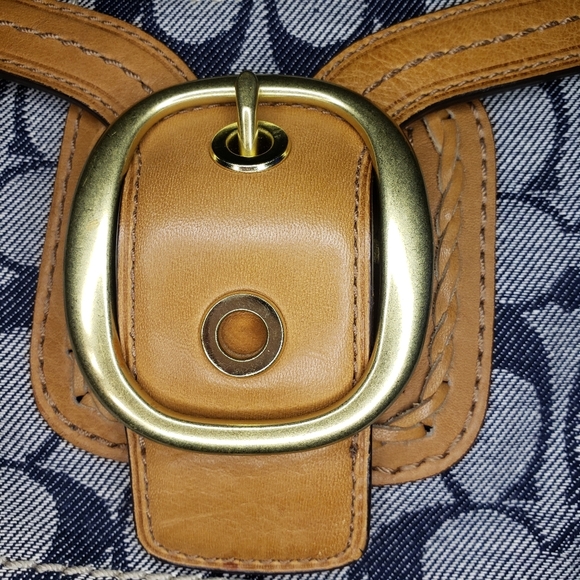 Limited Edition Coach Floral Bleecker Tooled Signature Jacquard Shoulder Bag - Picture 12 of 14